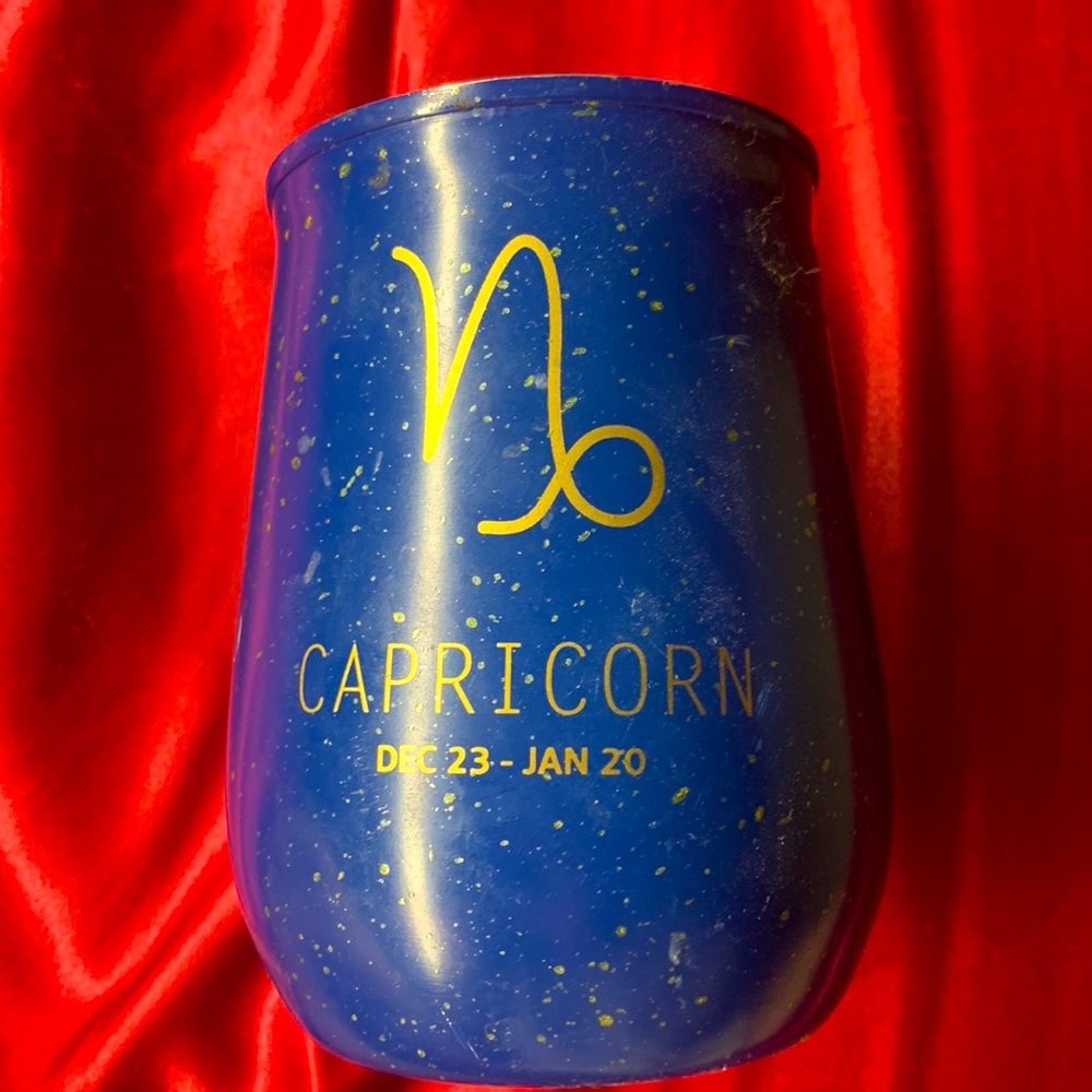 I am selling this CUTE Capricorn cup